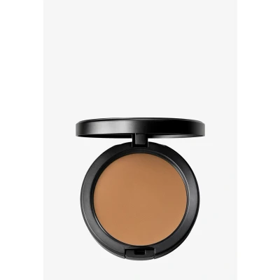Abbildung von MAC Cosmetics Studio Fix Powder Plus Foundation C8