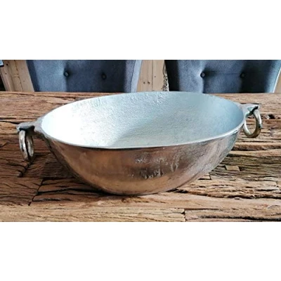 Abbildung von MichaelNoll Schale Silber Dekoschale Deko Aluminium Oval Moderne Dekoration für Wohnung oder Haus Tischdeko Hochzeit 40 cm