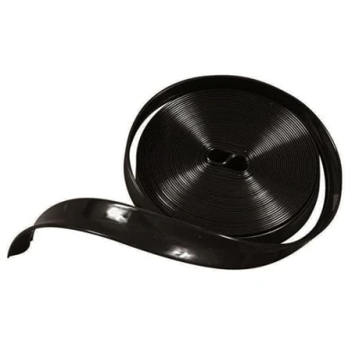 Abbildung von Camco 25212 Vinyl Trim Insert (1&quot; x 100&#039;, Black)
