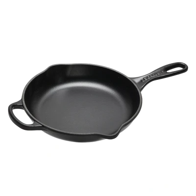 Abbildung von Le Creuset Bratpfanne Signature Matte Schwarz ø 16 cm Emaillierte Antihaftbeschichtung