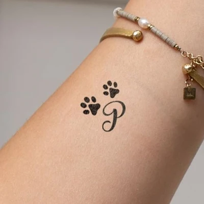 Abbildung von Inkster Pfote mit Initialen Tattoo Buchstabe P vegane &amp; wasserfeste Temporäre Tattoos für Erwachsene EU Kosmetikzertifizierte Farbe