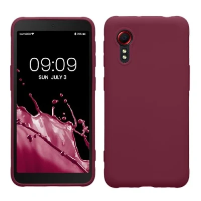Abbildung von kwmobile Hülle kompatibel mit Samsung Galaxy Xcover 5 weiches TPU Silikon Case Cover geeignet für kabelloses Laden Magenta Lila