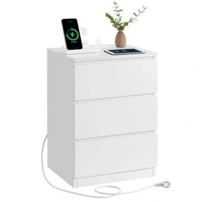 Abbildung von VASAGLE Nachttisch, Beistelltisch, 3 Schubladen, abgeschrägte Kante, 2 AC Steckdosen, USB Anschlüsse, Wohnzimmer, Schlafzimmer, Arbeitszimmer, modern, wolkenweiß LET631W14