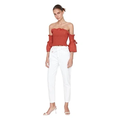 Abbildung von Trendyol Damen High Waist Mom Jeans, weiß, 60
