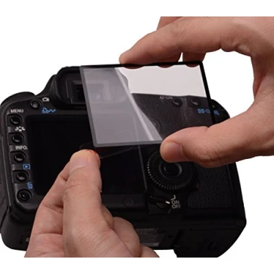 Abbildung von Rollei Profi Displayschutz für Canon S110 (Touchscreen, Schwenkbildschirm, Kratzfest/bruchsicher/stoßfest)