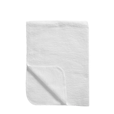 Abbildung von Meyco 1241000 Babydecke/Kuscheldecke Classic Universal, 100 x 150 cm, weiß
