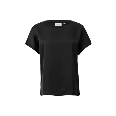 Abbildung von T Shirt