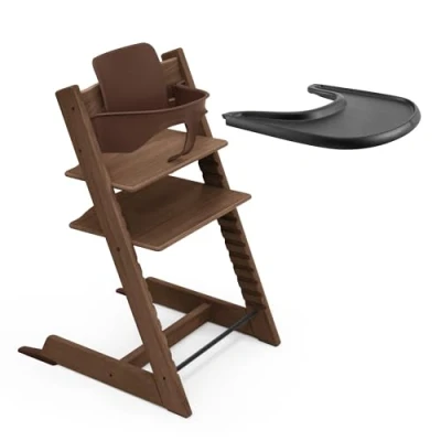 Abbildung von Stokke Tripp Trapp Eiche Hochstuhl (Warm Brown) mit Tray (Black) Inklusive Stuhl, Baby Set 2 und Verstellbar, ergonomisch leicht zu reinigen