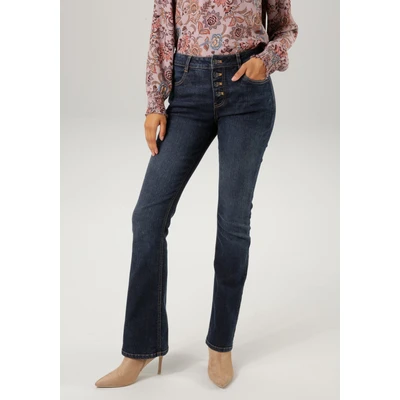 Abbildung von Aniston CASUAL Bootcut Jeans, mit dekorativem Knopfverschluss NEUE KOLLEKTION