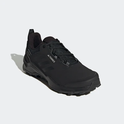 Abbildung von Adidas Terrex AX4 BETA COLD.RDY Trekkinghalbschuh, Herren, Größe: 41 1/3, Core black/grey two Schuhe