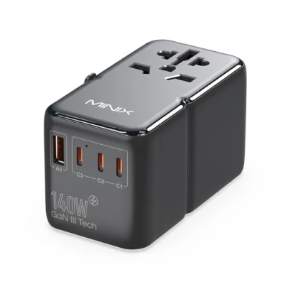 Abbildung von MINIX Universal Reiseadapter, 140 W GaN III, internationaler Netzadapter, 3 USB C 2 A Anschlüsse, AC Steckdose, weltweites Reise Ladegerät für Laptops, Tablets, Handys und mehr