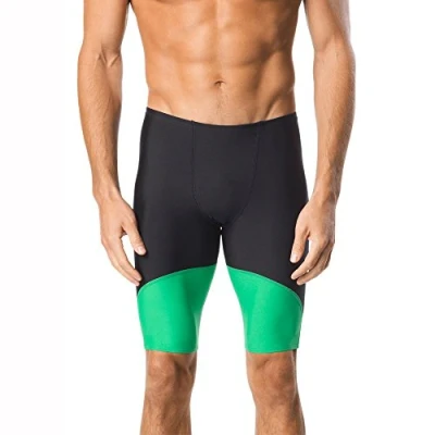 Abbildung von Speedo Herren Badeanzug, Standard Badehose, Endurance+, Spleiß Teamfarben