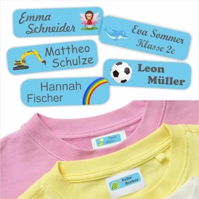 Abbildung von Indigos UG Namensschilder für Kleidung hellblau 35x10mm 60 Stück Namensaufkleber Kinder Schule &amp; Gegenstände, Kindergarten, KITA Wäscheetiketten selbstklebend