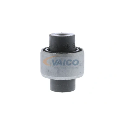 Abbildung von VAICO V42 0113 Querlenkerlager Original Qualität außen, Hinterachse Gummimetalllager für Querlenker PEUGEOT: 406 Kombi, Limousine, Coupe