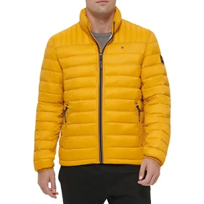 Abbildung von Tommy Hilfiger Herren Ultra Loft Lightweight Packable Puffer Jacket (Standard and Big &amp; Tall) Daunenalternativer Mantel, Goldgelb, M