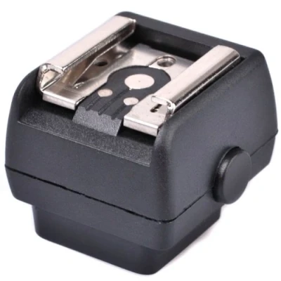 Abbildung von JJC JSC 6 Blitzadapter für Standard ISO Aufsteckblitz an Sony/Minolta Kamerablitzschuh