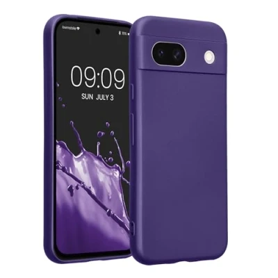 Abbildung von kwmobile Handyhülle kompatibel mit Google Pixel 8a Hülle weiche Silikon Case metallisch schimmernd in Metallic Blauviolett