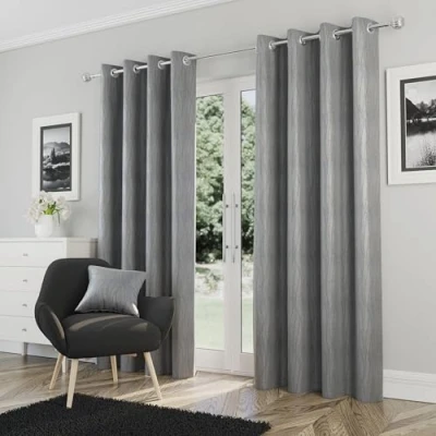 Abbildung von Enhanced Living Goodwood Thermo Vorhänge, mit Ösen, 117 x 183 cm, energiesparend, geräuschreduzierend, für Wohnzimmer und Schlafzimmer, silberfarben
