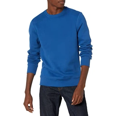 Abbildung von Amazon Essentials Herren Fleece Sweatshirt mit Rundhalsausschnitt (erhältlich in Big &amp; Tall), Blau Heide, S