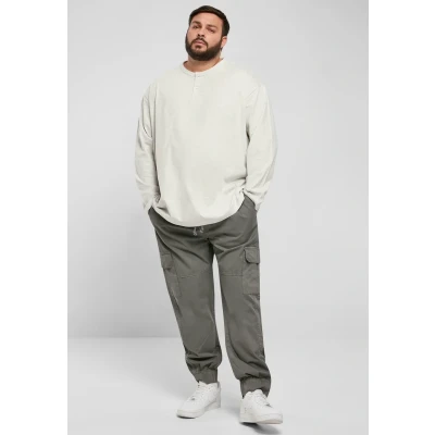 Abbildung von Urban Classics Oversized Henley Longsleeve Langarmshirt, Herren, Größe: Medium, Lightgrey