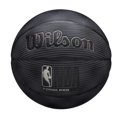 Abbildung von Wilson NBA Forge Pro Midnight Indoor/Outdoor Basketball