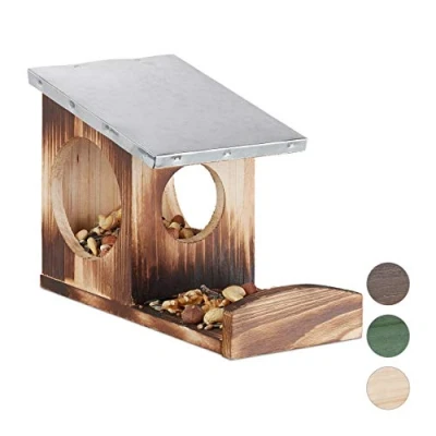 Abbildung von Relaxdays Eichhörnchen Futterhaus, Kobel aus Holz, wetterfestes Metall Dach, zum Aufhängen, Futterstation, geflammt, Braun