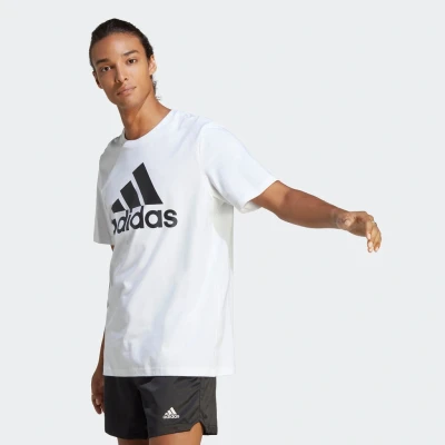 Abbildung von adidas Sportswear Essentials Sport Tshirt, Herren, Größe: Medium, White