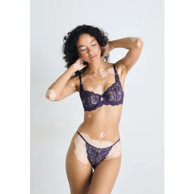 Abbildung von LASCANA Bügel BH &quot;Nikoletta&quot;, aus floraler Stickereispitze, sexy Dessous