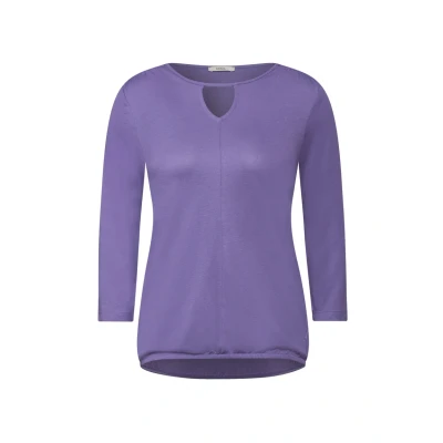 Abbildung von Langarmshirt mit Cut Out