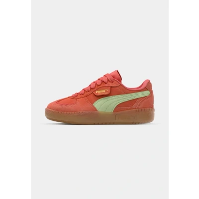 Abbildung von Puma Palermo Moda Xtra Gum Sneakers Damen Schuhe Mit Colorful Peach Frost/Spring Fern Größe: 36
