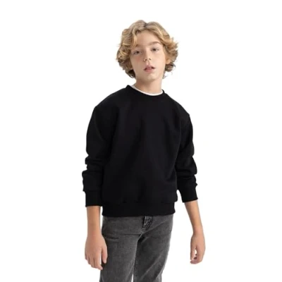 Abbildung von DeFacto Jungen Sweatshirt Bequeme Sweatshirts für Kinder Stylische Pullover und Fleecepullover