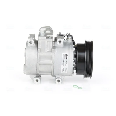 Abbildung von NISSENS 890232 Kompressor DV13 12 PAG 46 R 134a KIA: CARENS 3, RIO 2, 2 Stufenheck