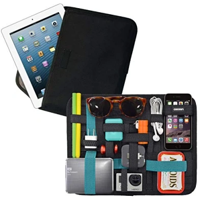 Abbildung von Cocoon GRID IT 9,7&quot; Tablet Hülle &amp; Organizer mit elastischen Bändern / für Aktentasche Multifunktionales Organisationssystem Reißverschluss Schlaufe Schwarz 31 x 2,5 26,7 cm