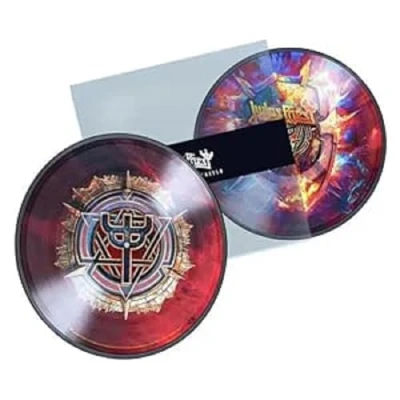 Abbildung von Invincible Shield [Vinyl LP]