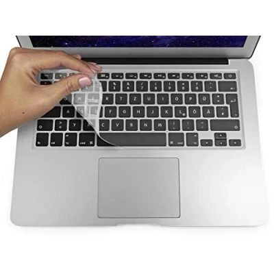 Abbildung von MyGadget Tastaturschutz für Apple MacBook Pro Retina 13 &amp; 15 Zoll [ bis 2016] Air 2018] Folie EU Tastatur Transparent