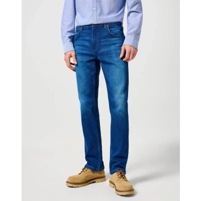 Abbildung von Wrangler 5 Pocket Jeans GREENSBORO Free to stretch material