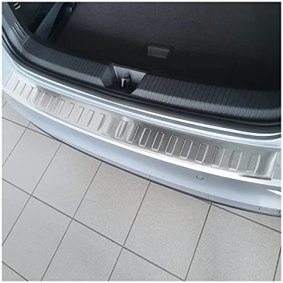 Abbildung von tuning art BL1014 Ladekantenschutz mit Abkantung passend für VW Golf 8 Variant/Kombi, Farbe:Silber