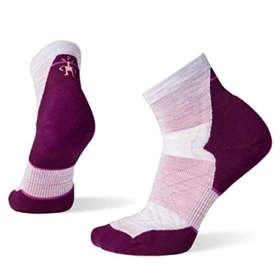 Abbildung von Smartwool WOMEN&#039;S RUN Targeted Cushion Ankle Socks Sportsocken, Damen, Größe: 42 45, Purple eclipse