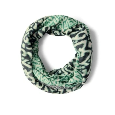 Abbildung von STREET ONE Damen A572765 Gemusterter Loop Schal, Tendril Green, A