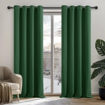 Abbildung von Deconovo Blickdichte Gardinen mit Ösen Vorhang Thermo Verdunkelung Schlafzimmer Fensterdeko, 160x132 cm(HöhexBreite), Waldgrün, 2er Set