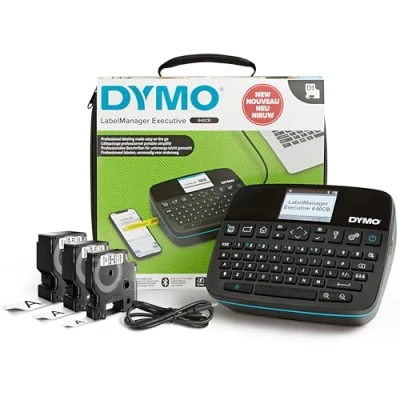 Abbildung von DYMO LabelManager Executive 640 CB Tragbares Etikettendrucker Kit mit Tragetasche und 3 Etikettenkassetten kompakter QWERTZ Etikettierer Bluetooth &amp; USB Konnektivität kompatibel