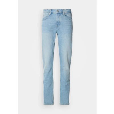Abbildung von Marc OPolo DENIM Tapered fit Jeans, mit dezenter Waschung