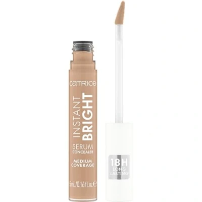 Abbildung von Catrice Instant Bright Serum Concealer, Nr. 032N, Nude, feuchtigkeitsspendend, langanhaltend, strahlend, für trockene Haut, vegan, ölfrei, ohne Konservierungsstoffe, Parabene, 1er Pack (5ml)