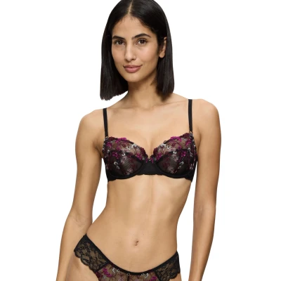 Abbildung von Triumph Balconnet BH Sensual Spotlight W mit Stickerei