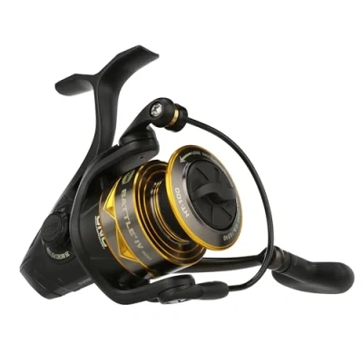 Abbildung von PENN Battle® IV Spinnrolle, Salzwasser Angler, Angelköder und Köder, Barsch, Pollack, Dorsch, Makrele, Falsch, Aluminiumspule, robust, beidhändig verwendbar, 3000 Rolle, Größe 6,2:1, Schwarz, Gold