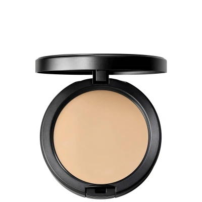 Abbildung von MAC Studio Fix Powder Plus Foundation (Various Shades) NC15