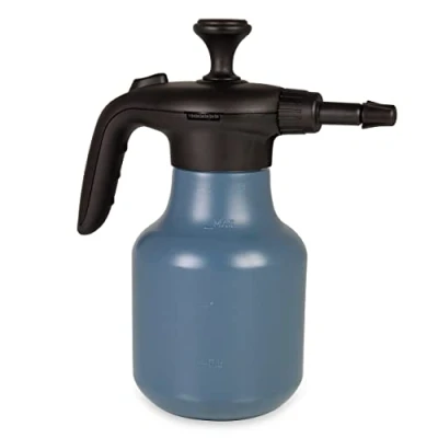 Abbildung von Mesto Drucksprüher (Sprüher mit verstellbarer Düse, 3 bar, Fassungsvermögen 1,5 L, Farbe blau) 3132DB