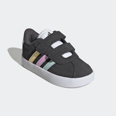 Abbildung von adidas Sportswear VL COURT 3.0 Klettschuh für Kinder, inspiriert vom Design des samba