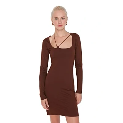 Abbildung von Trendyol Damen Woman Mini Standard Tiefer Rundhals Gestrickt Kleid Zimt Kleid, Braun, XL