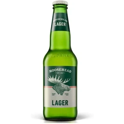 Abbildung von Moosehead Lager 0,35l Premium Lagerbier aus Kanada mit 5% Vol. (12 Flaschen) Inklusive Haus der Biere Berlin Bierdeckel